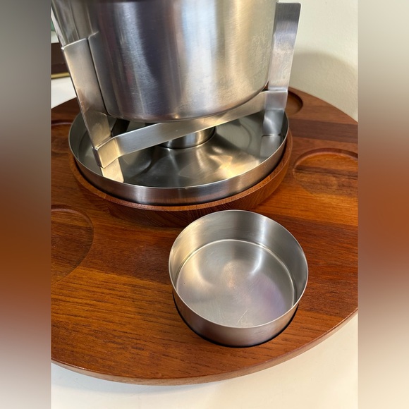 Read STELTON Denmark Fondue Set MCM Mid Century Modern Teak Lazy Susan Stainless - Picture 15 of 16